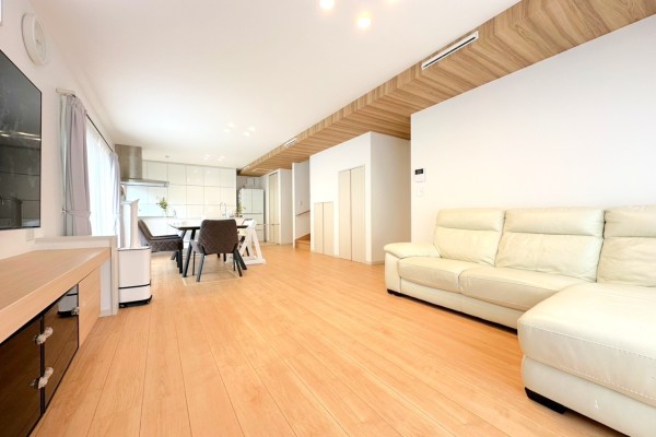 □桧家施工の注文住宅 築浅戸建□